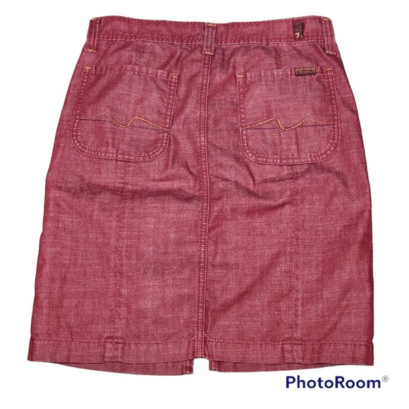 7 For All Mankind Woman’s Red Denim Slit Back Mini Skirt Size 27 - Picture 6 of 6